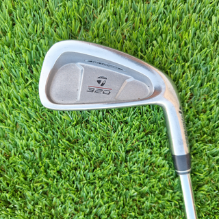 Hierro 3 Taylormade 320 Golf