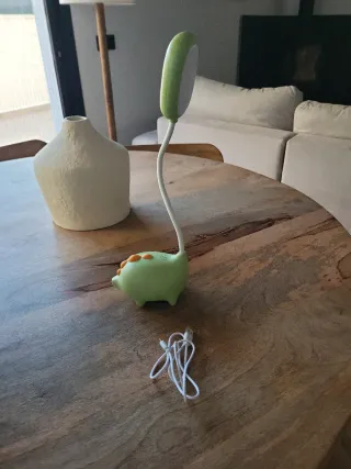 Lámpara flexo dinosaurio USB