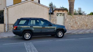 Jeep Grand Cherokee 2003