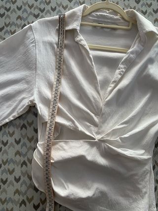 Blusa Zara Cut Out frunces pliegues - Talla S/M