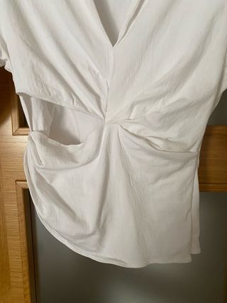 Blusa Zara Cut Out frunces pliegues - Talla S/M