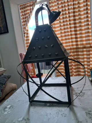 Lámpara rural forja metal