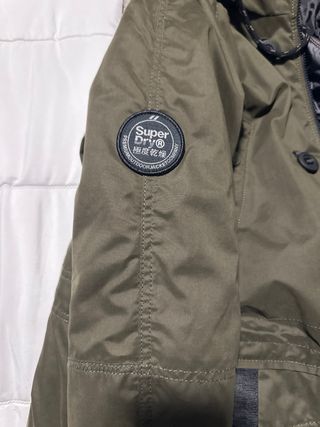 Abrigo Superdry verde militar