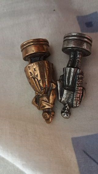 Lote Fallero y Fallera de bronce