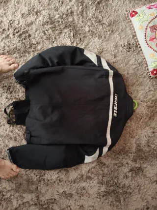 Chaqueta de moto negra