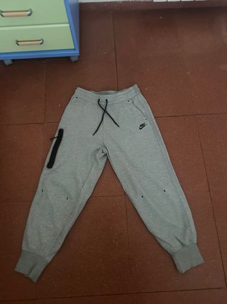 Nike Tech Fleece Gris Talla S
