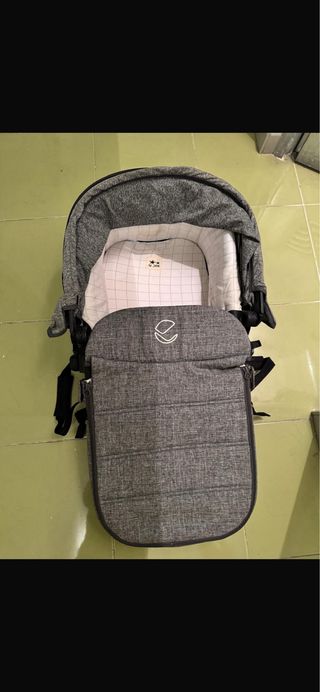 dúo capazo y carrito bebé Jane Muum