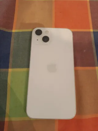 iPhone 13 en perfectas condiciones