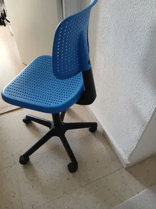 Silla de escritorio en muy buen estado