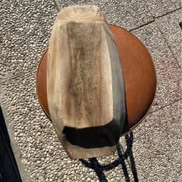 Ciotola in legno decorata a mano