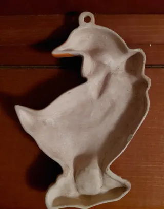 Decorazione anatra ceramica fiocco rosso