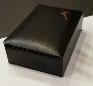 Joyero Negro con Bisutería