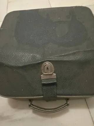 Máquina de escribir Erika portátil