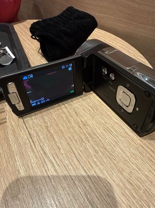 Cámara de vídeo y fotos Easy Snap HD Con cargador