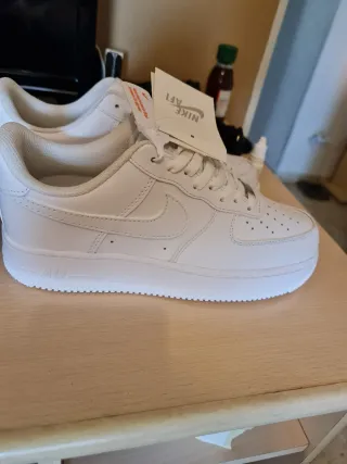 Nike Air Force 1 Blancas