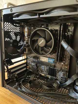 PC Gaming / Ryzen 7 5700g