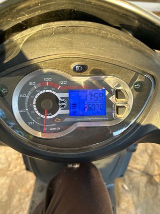 Sym Symphony 125 SR Scooter Negra