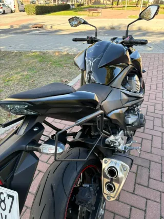 Kawasaki Z800 2016 Negra/4.100€