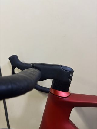 Bicicleta de carbono vendo o cambio por montañera