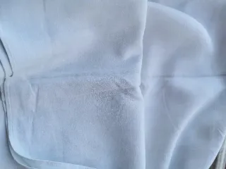 Sábana antigua de puro lino monograma  rojo