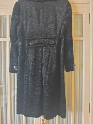 Abrigo negro elegante