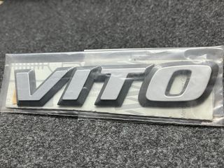 Anagrama Mercedes-Benz Vito