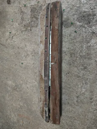 Bomba de grasa antigua