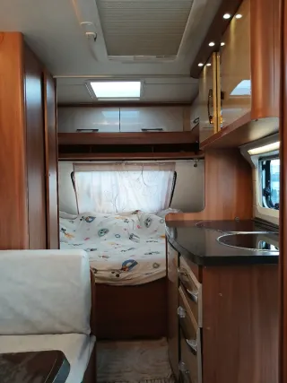 Caravana Hobby ONTOUR 390 SF