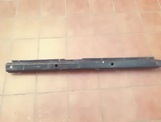 Parachoques trasero con sensores de aparcamiento