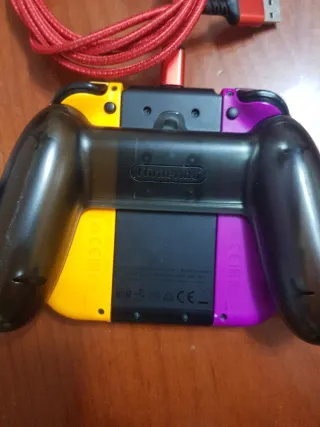 Joycons Switch Morado y Amarillo Originales