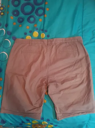 Pantalón corto marrón