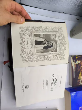 Libros religiosos desde 15€ unidad