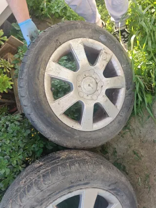 Llantas con neumáticos 4 unidades