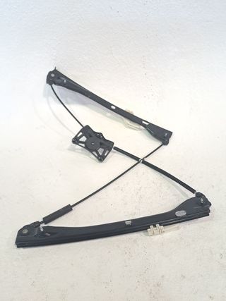 ELEVALUNAS DELANTERO IZQUIERDO SKODA FABIA (PJ3)