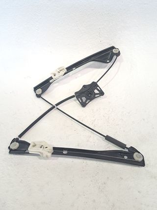 ELEVALUNAS DELANTERO IZQUIERDO SKODA FABIA (PJ3)