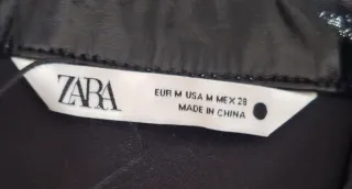 Vestido Zara efecto piel negro Talla M.