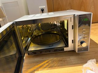 Microondas CASO MG25C MENU 2IN1