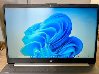 Portátil HP 15s eq2047ns Plata