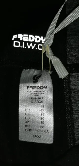 Pantaloni fitness Freddy Superfit