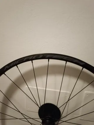 Juego Ruedas Basso Microtech MX 25 alumino Gravel