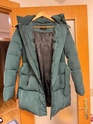Chaqueta Pepe Jeans verde con cinturón