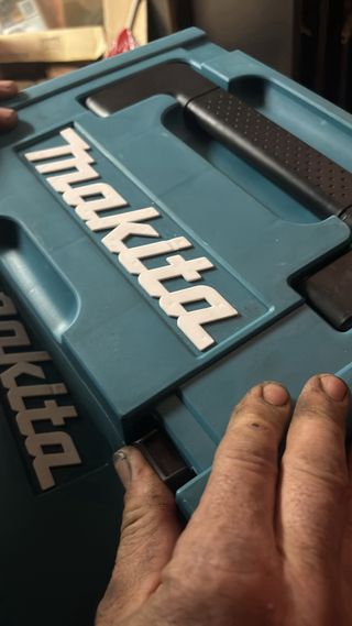 Llave IMPACTO Makita,2 maletines  3 baterias