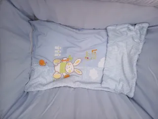 Minicuna tijera de madera.