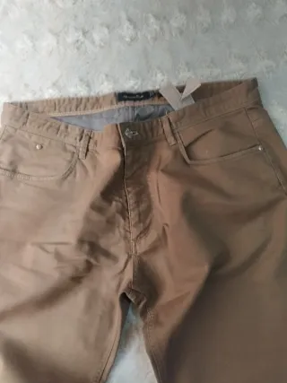 Pantalón Massimo Dutti Marrón