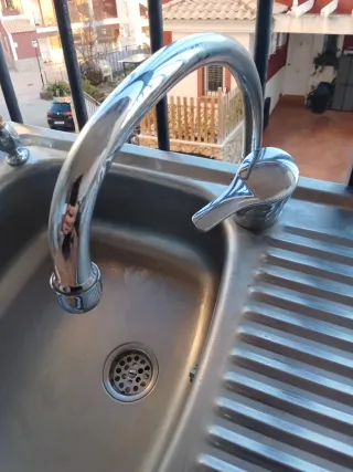 Fregadero de acero inoxidable