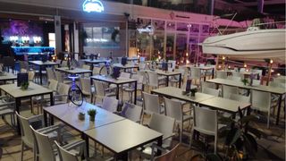 Mesas y sillas de terraza