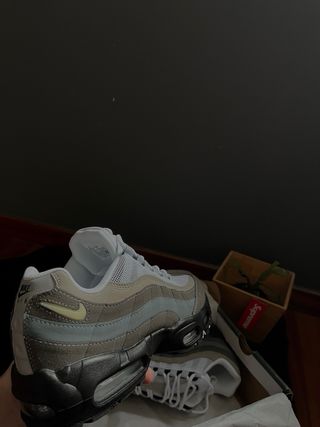 Nike Air Max 95 Negro/Gris