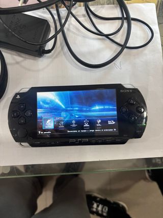 PSP 1000 Negra con Cargador
