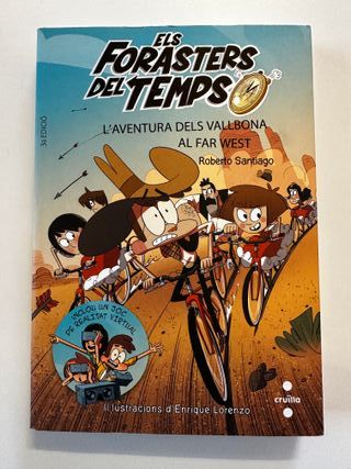 Lot de 2 llibres en Català ( Acció i viatges )