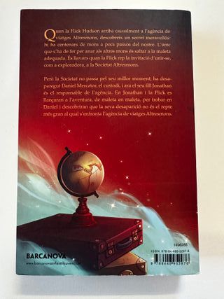 Lot de 2 llibres en Català ( Acció i viatges )